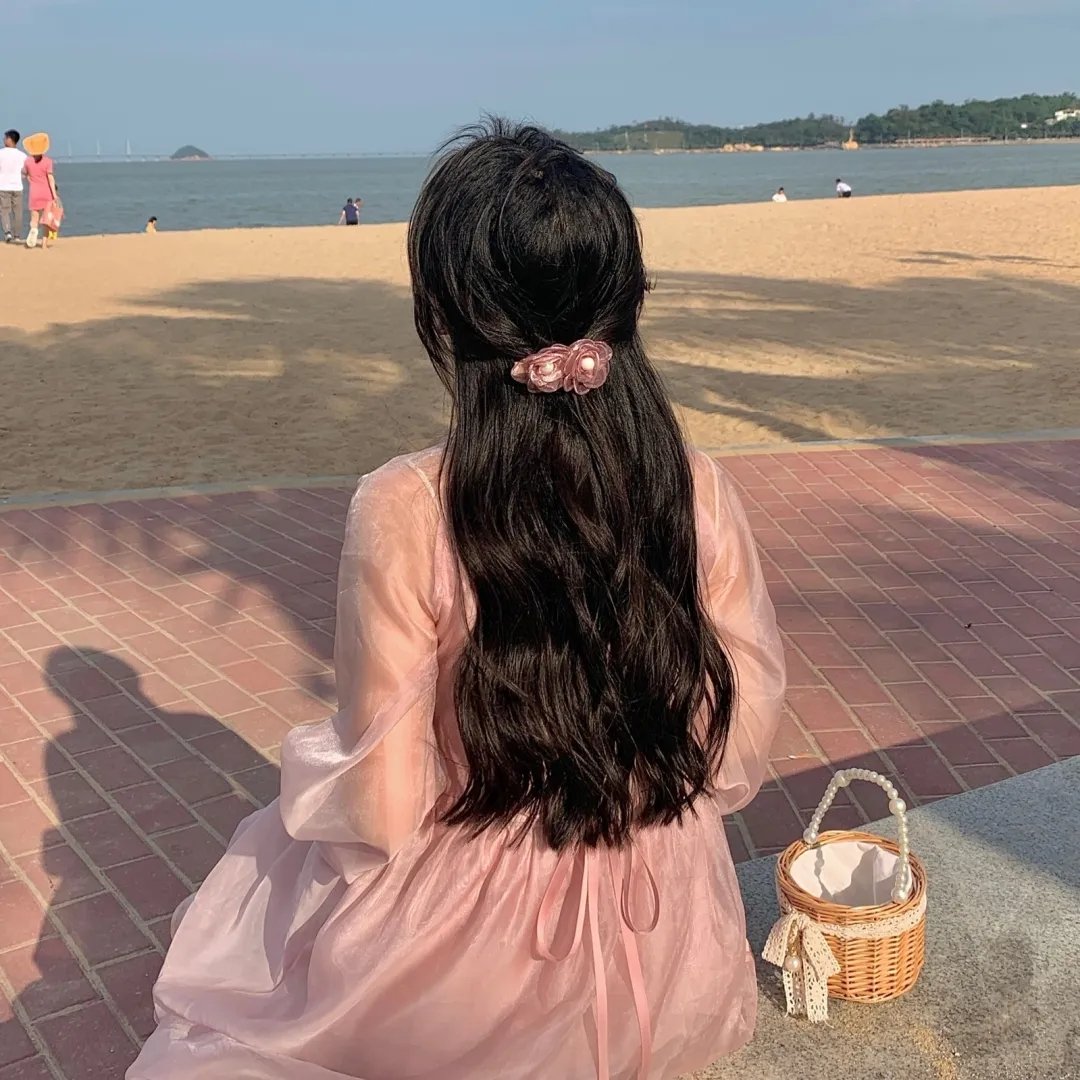 黑湖妖异